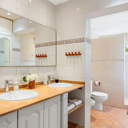 Casa vacanze Medano4you Montana Roja House