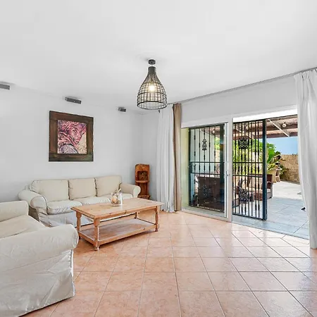 Medano4you Montana Roja House Tatil Evi *