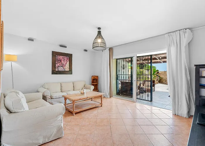 Medano4you Montana Roja House Tatil Evi *